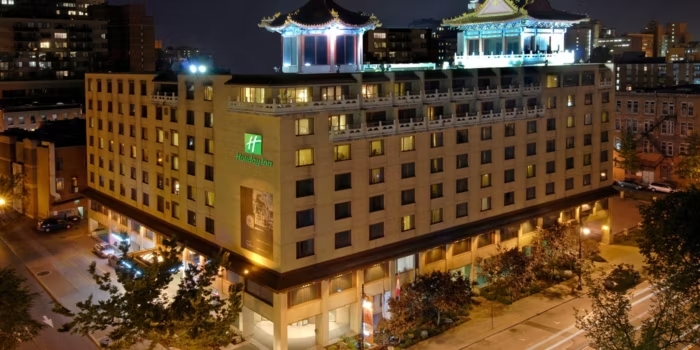  Holiday Inn Montreal Centreville Downtown